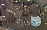 buspusun038023.jpg